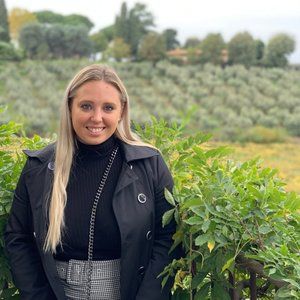 Meet your Posher, Sam